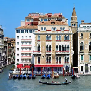 Bauer Il Palazzo فندق